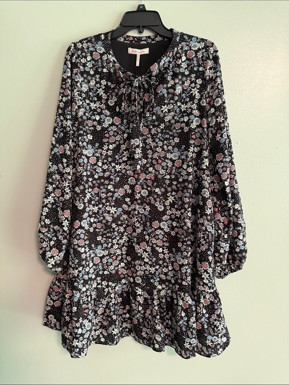 BCBGeneration Black Floral Long Sleeve Tie-Neck Dress